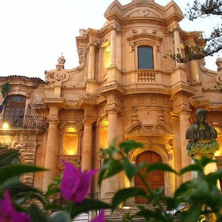 Casa Vacanze Il Quadrifoglio Ното Екстериор снимка