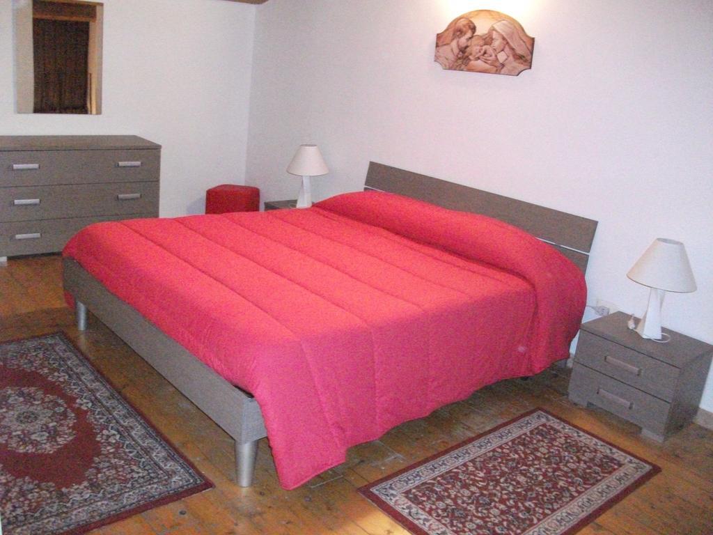 Casa Vacanze Il Quadrifoglio Ното Стая снимка