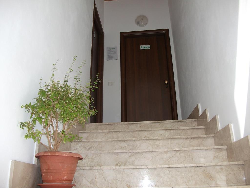 Casa Vacanze Il Quadrifoglio Ното Стая снимка